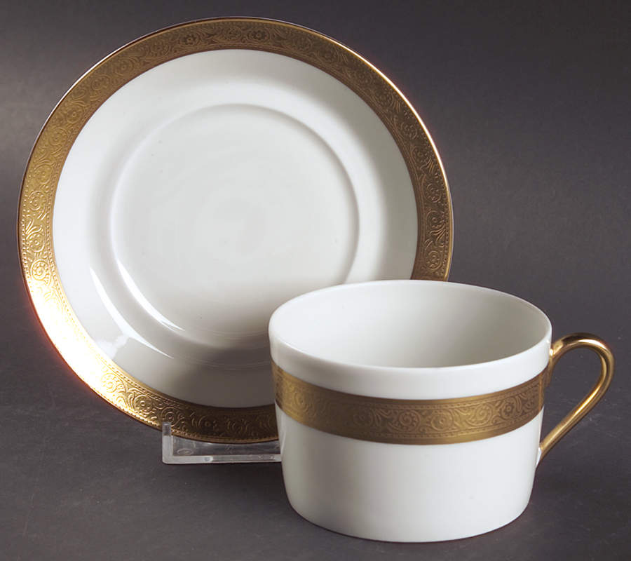 Du Barry Flat Cup & Saucer Set by Haviland-1