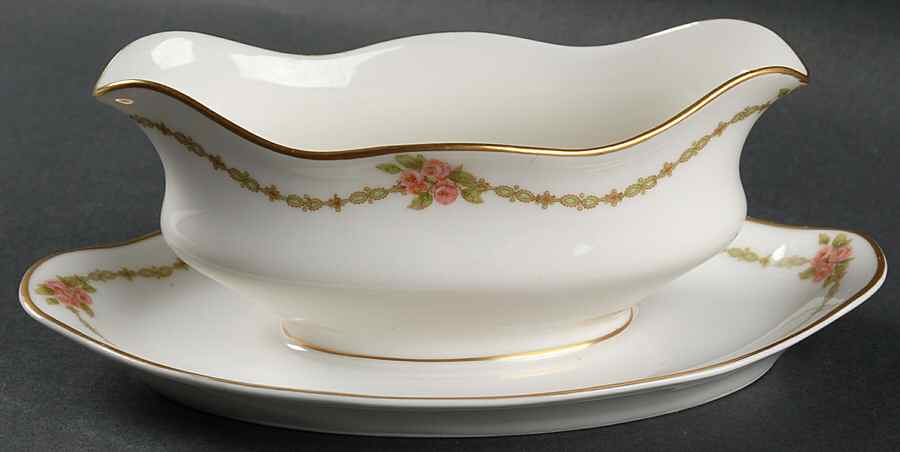 Elizabeth Gravy Boat with Attached Underplate by Haviland-1