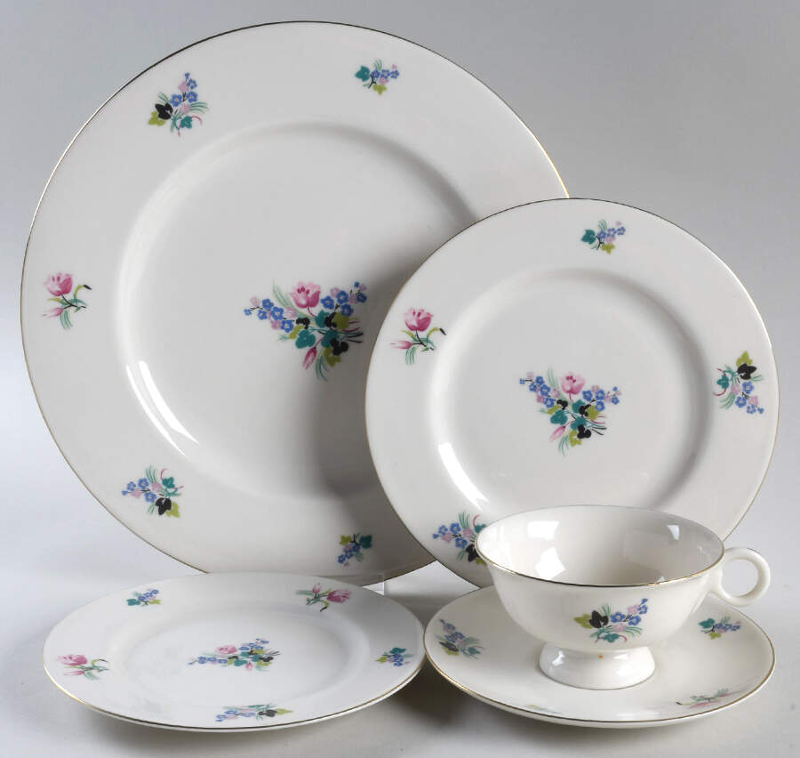 Ellwood 40 Piece Estate Set by Haviland-1