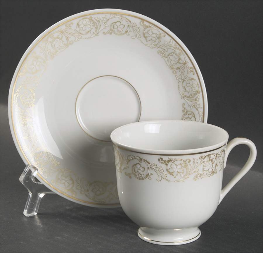 Esterel Footed Cup & Saucer Set by Haviland-1