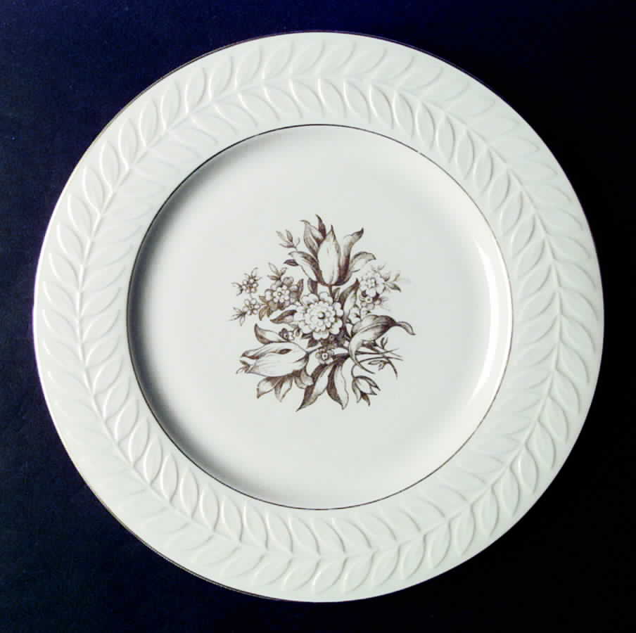 Fairfield Dinner Plate by Haviland-1
