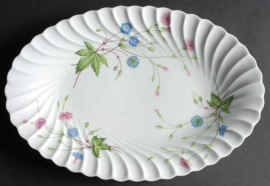 Florence (Newer, Swirl Edge, No Trim) 13" Oval Serving Platter by Haviland-1