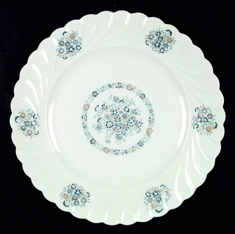 Fontenay Dinner Plate by Haviland-1