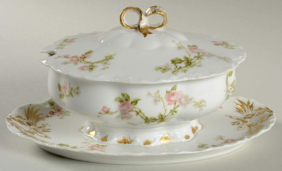 Frontenac (French) Sauce Boat with Attached Underplate & Lid by Haviland-1