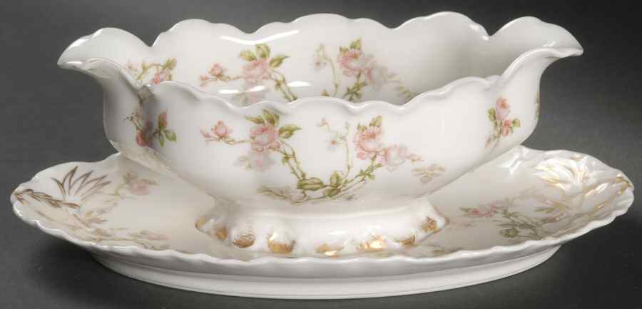 Frontenac (French) Gravy Boat with Attached Underplate by Haviland-1