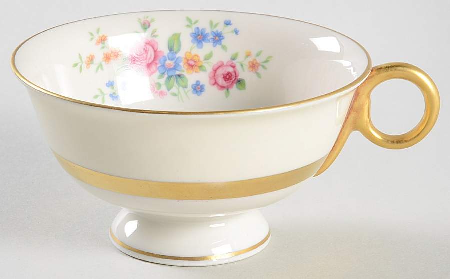 Gainsborough (New York) Footed Cup by Haviland-1