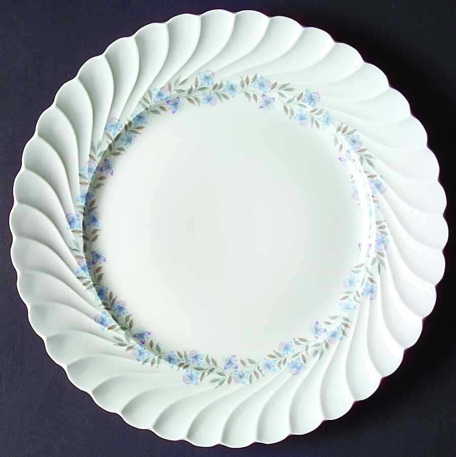 Gentiane Dinner Plate by Haviland-1