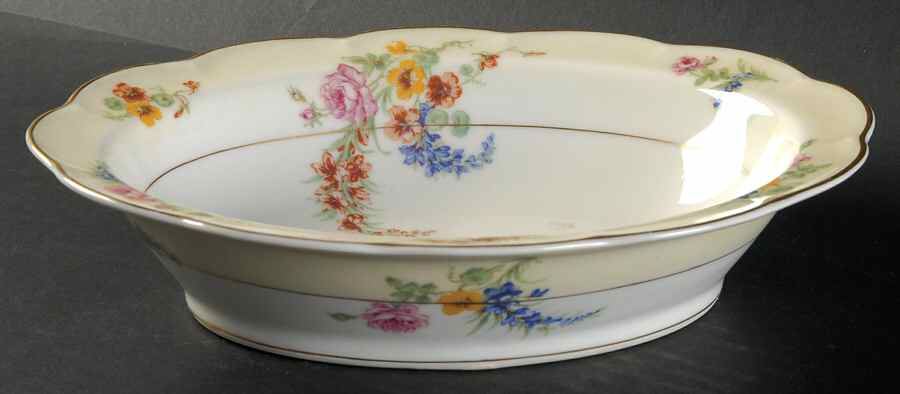 Gladiola (Cream Background) 9" Oval Vegetable Bowl by Haviland-1