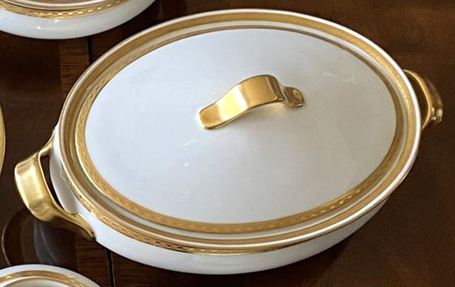 H105 Oval Covered Vegetable by Haviland-1