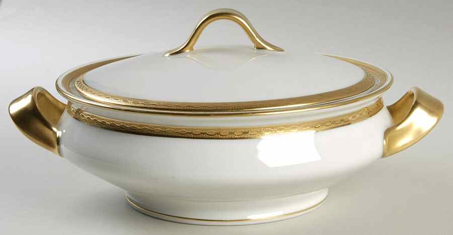 H105 Round Covered Vegetable by Haviland-1