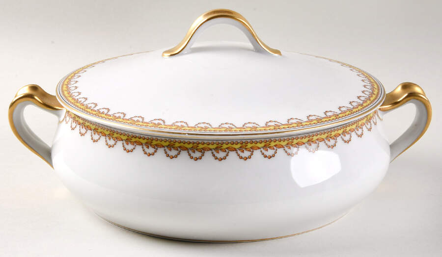 H152 Round Covered Vegetable by Haviland-1