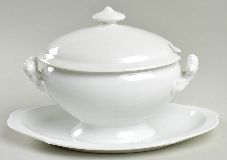 H20 Sauce Boat with Attached Underplate & Lid by Haviland-1
