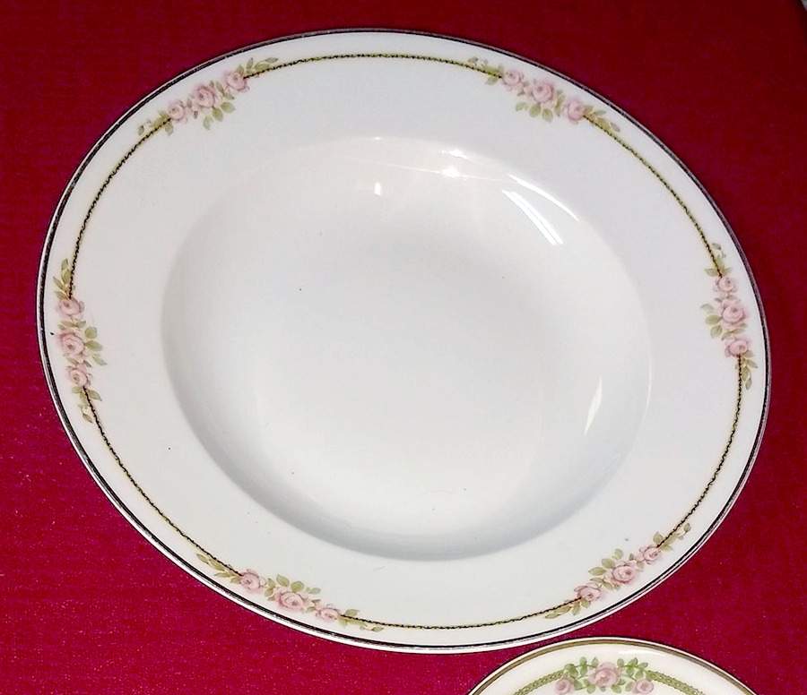 H282 Large Rim Soup Bowl by Haviland-1