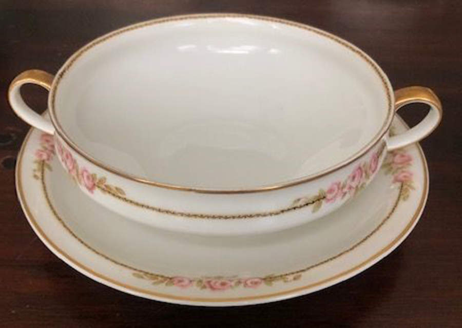 H282 Flat Cream Soup Bowl & Saucer Set by Haviland-1
