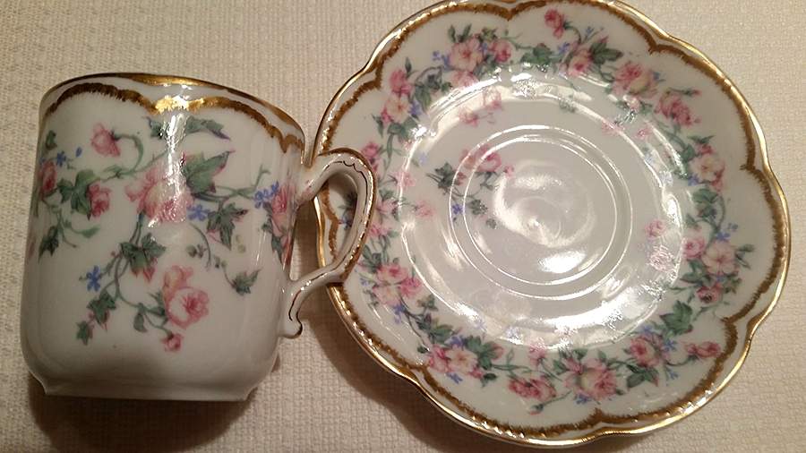 H319 Flat Demitasse Cup & Saucer Set by Haviland-1