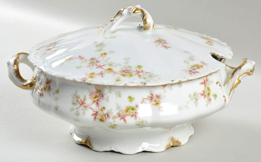 Schleiger 339-9 Tureen &  Lid by Haviland-1