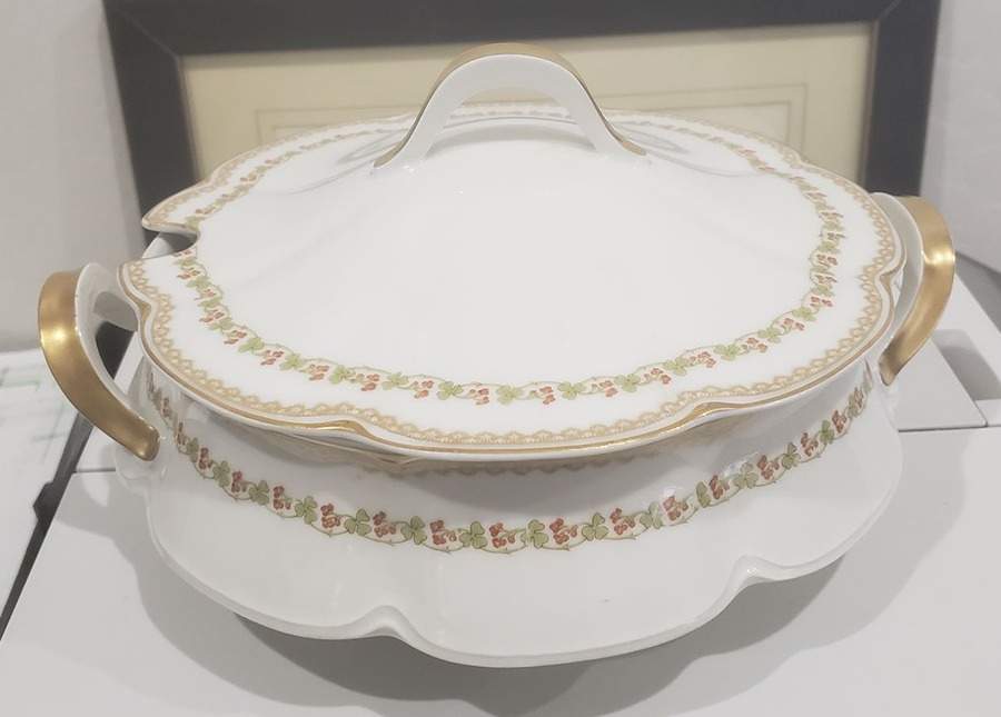 Schleiger 1100-1 Tureen &  Lid by Haviland-1