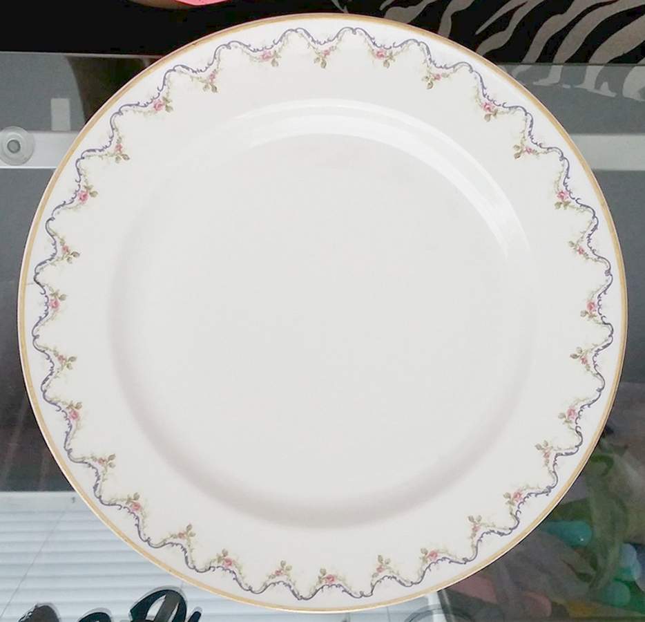 H448 Luncheon Plate by Haviland-1
