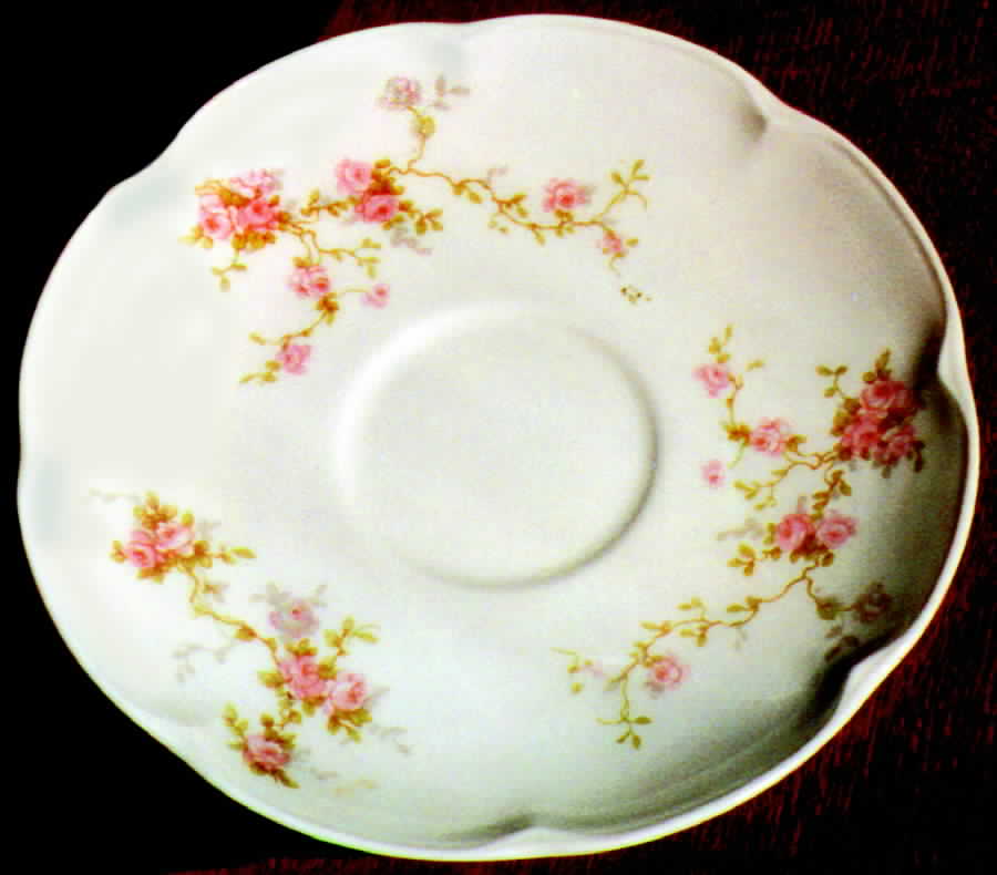 H465 Saucer by Haviland-1