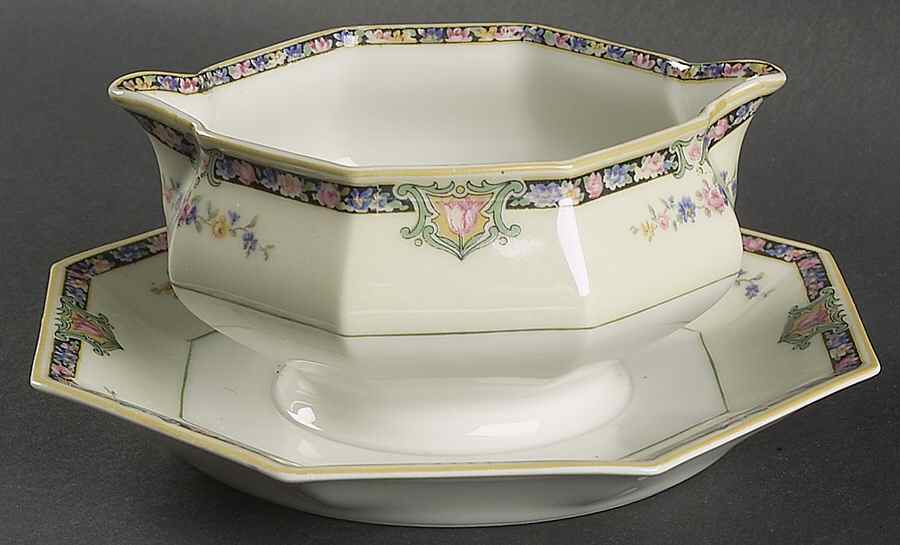 H483 Gravy Boat with Attached Underplate by Haviland-1
