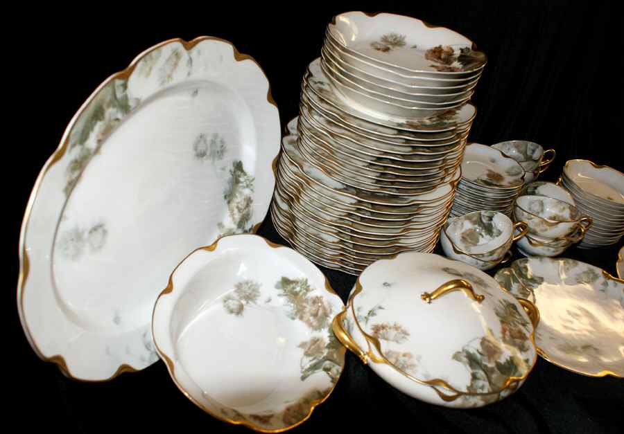 Flowers and Seeds (Blank 19) 9" Round Vegetable Bowl by Haviland-1