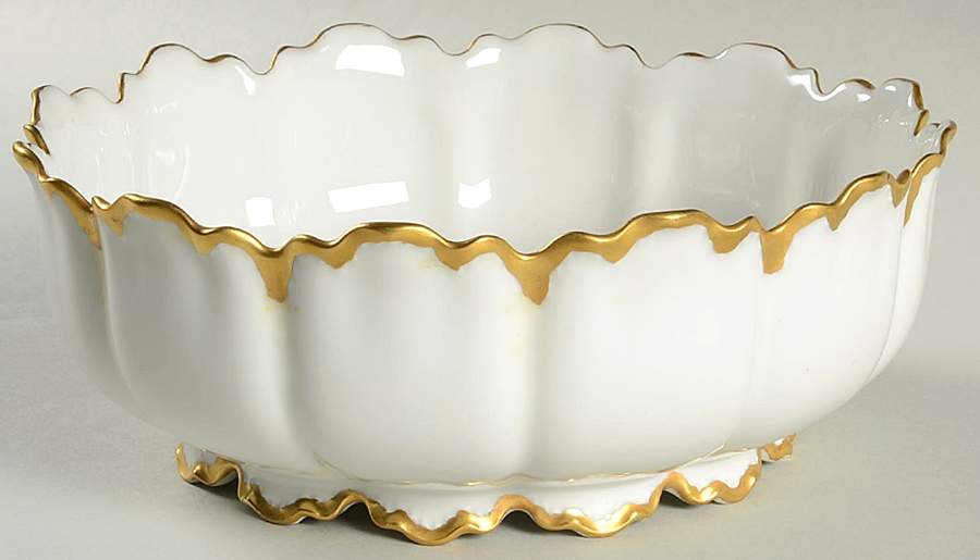 H522 9" Round Vegetable Bowl by Haviland-1