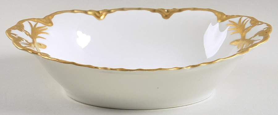 H526 10" Oval Vegetable Bowl by Haviland-1