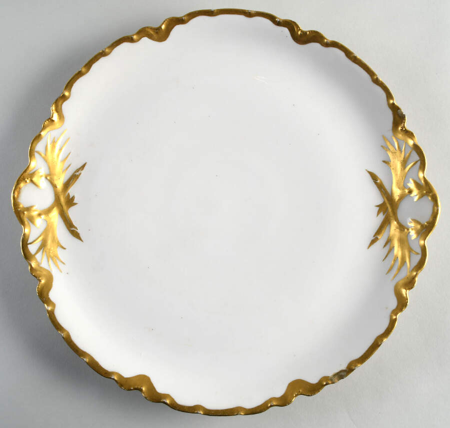 H526 13" Handled Chop Plate (Round Platter) by Haviland-1