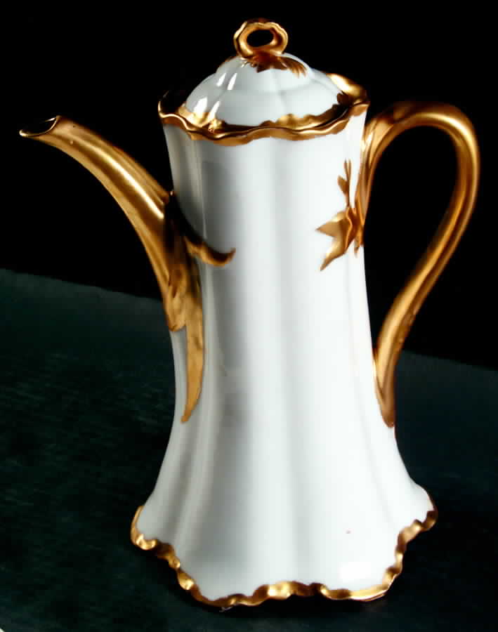 H526 Coffee Pot & Lid by Haviland-1