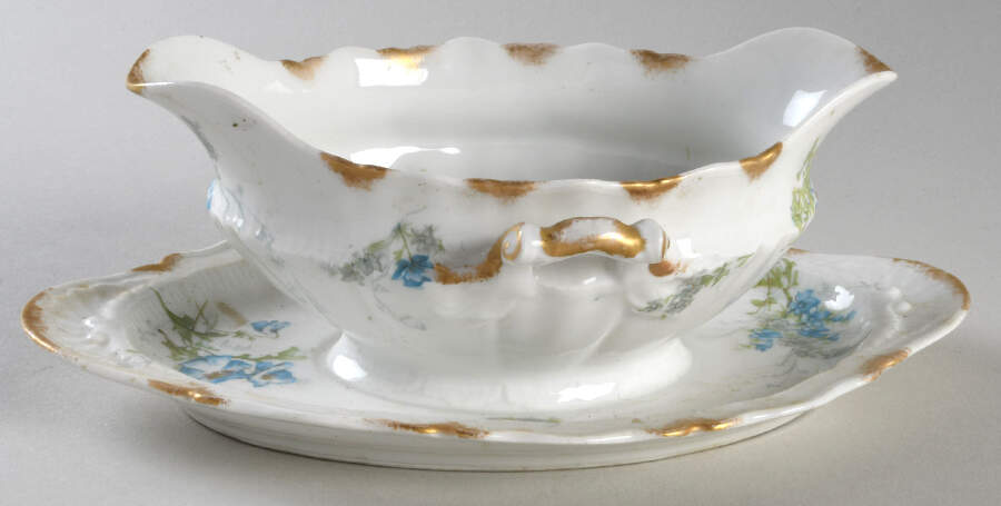 H533 Gravy Boat with Attached Underplate by Haviland-1