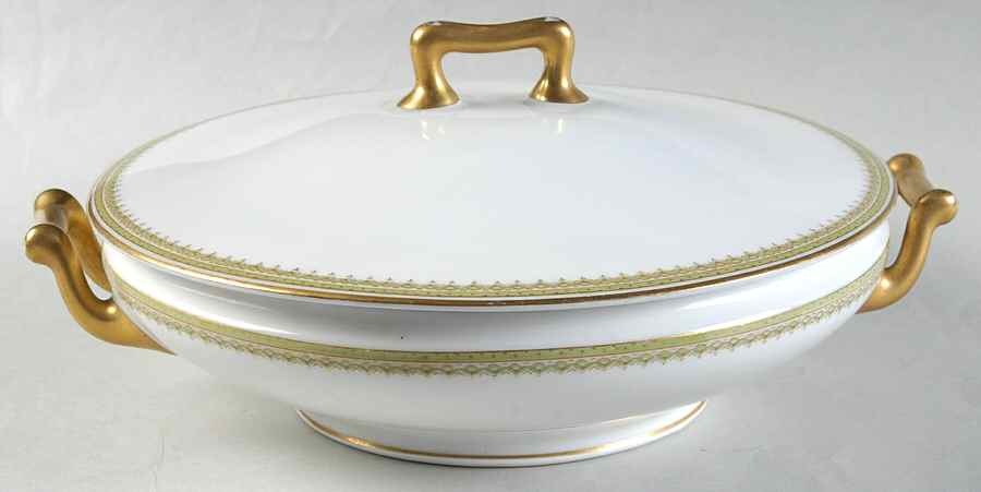 H542 Round Covered Vegetable by Haviland-1
