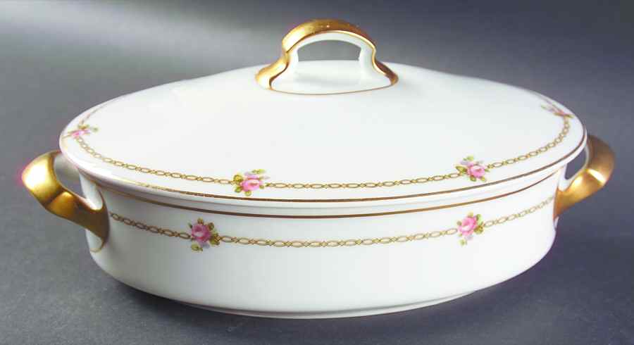 The Hanoi Oval Covered Vegetable by Haviland-1