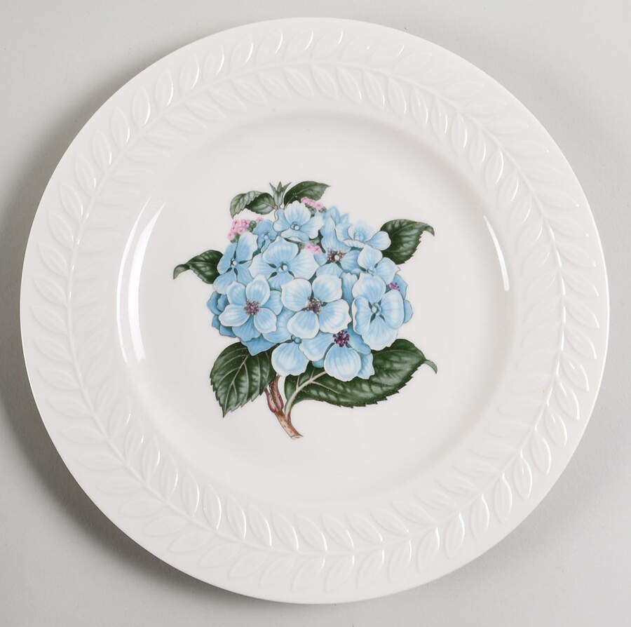Hydrangea Luncheon Plate by Haviland-1