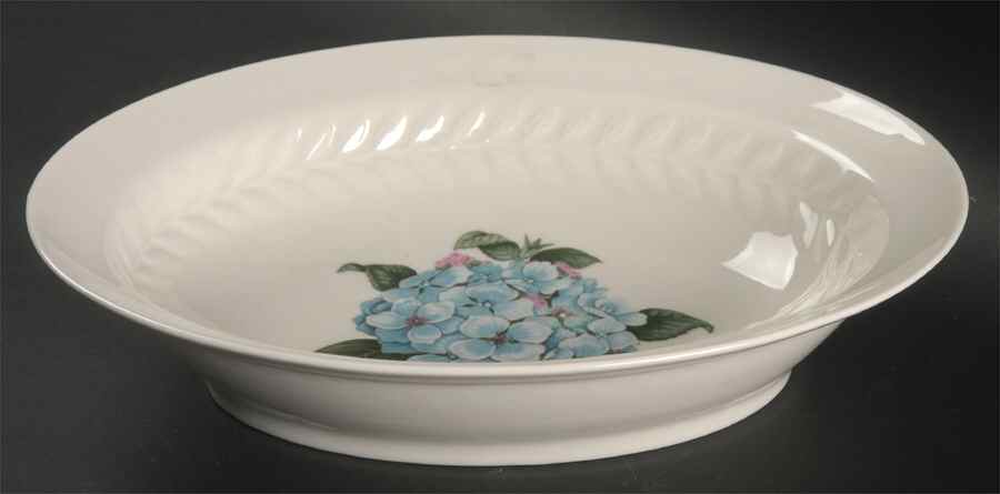 Hydrangea 9" Oval Vegetable Bowl by Haviland-1