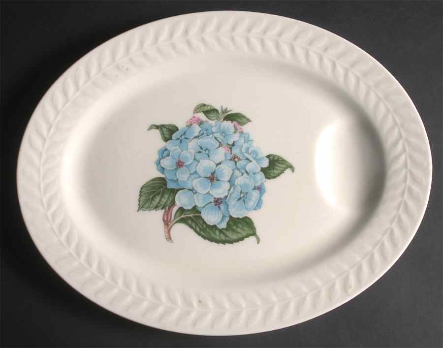 Hydrangea 14" Oval Serving Platter by Haviland-1