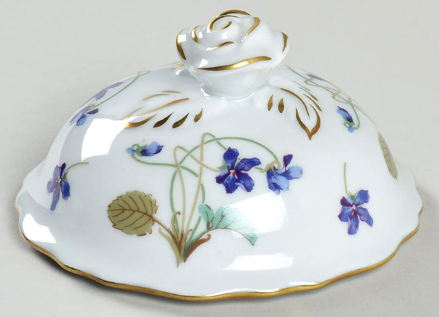Imperatrice Eugenie Lid for 4" Round Box by Haviland-1