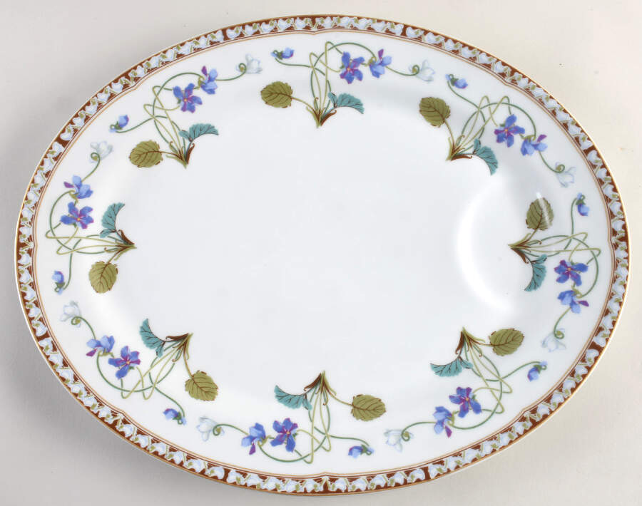 Imperatrice Eugenie 15" Oval Serving Platter with Well by Haviland-1