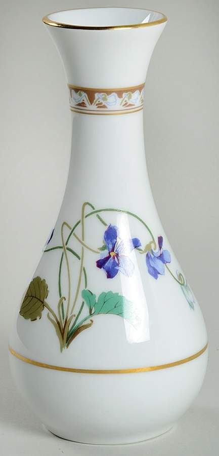 Imperatrice Eugenie 7" Vase by Haviland-1