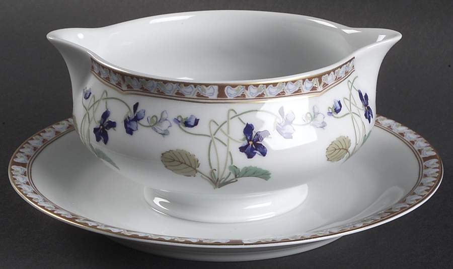 Imperatrice Eugenie Gravy Boat with Attached Underplate by Haviland-1