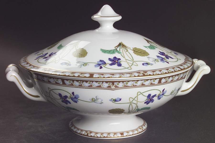 Imperatrice Eugenie Round Covered Vegetable by Haviland-1