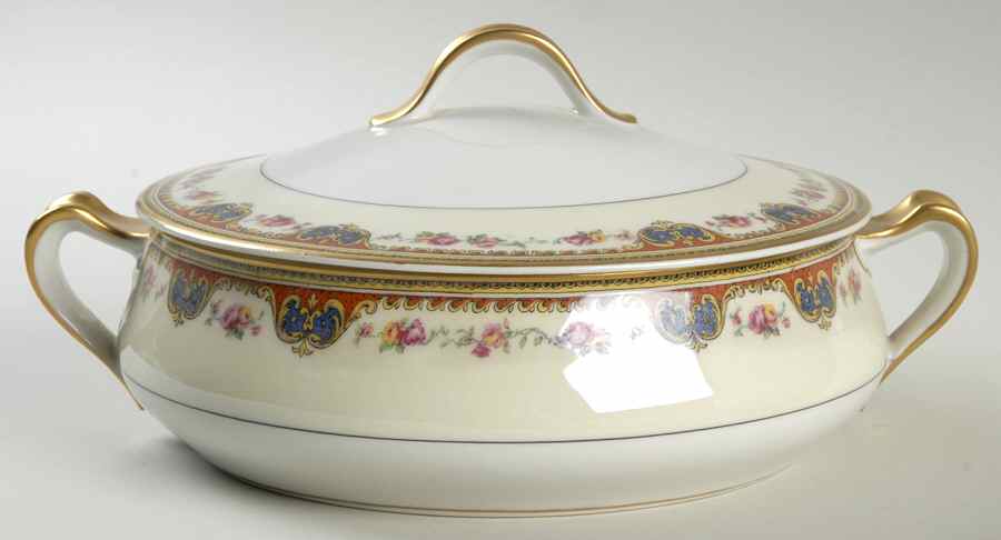 Jupiter Round Covered Vegetable by Haviland-1