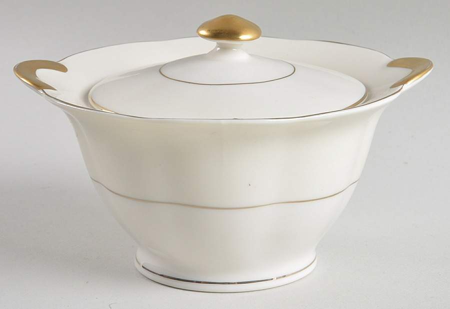 Leeds White Sugar Bowl & Lid by Haviland-1