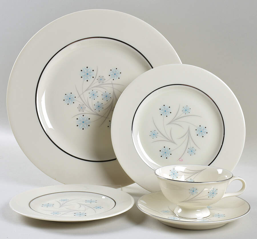 Lido 40 Piece Estate Set by Haviland-1