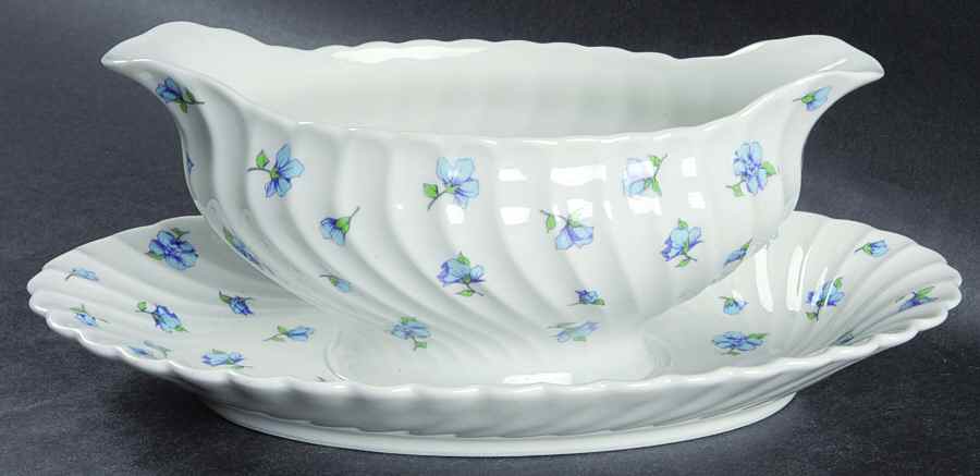Linette Gravy Boat with Attached Underplate by Haviland-1