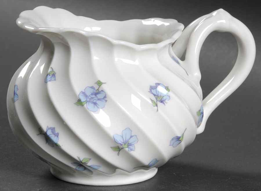 Linette Creamer by Haviland-1