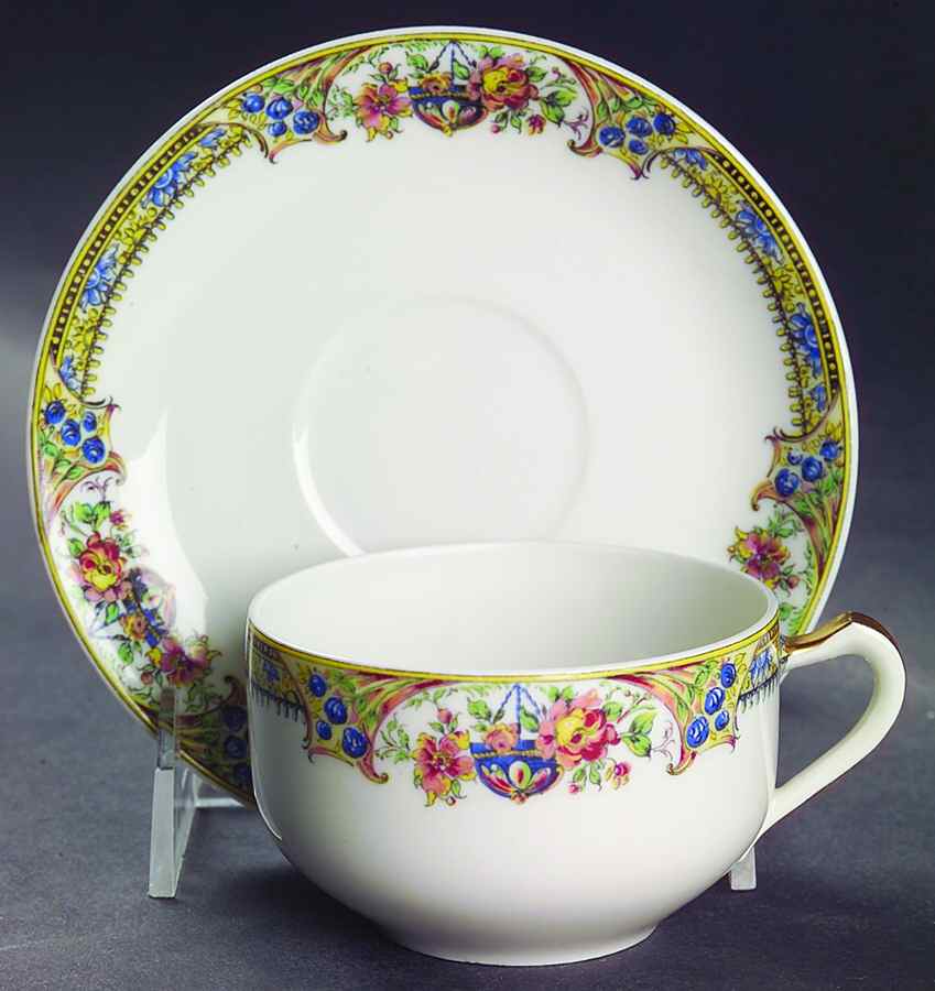 Linden Flat Cup & Saucer Set by Haviland-1