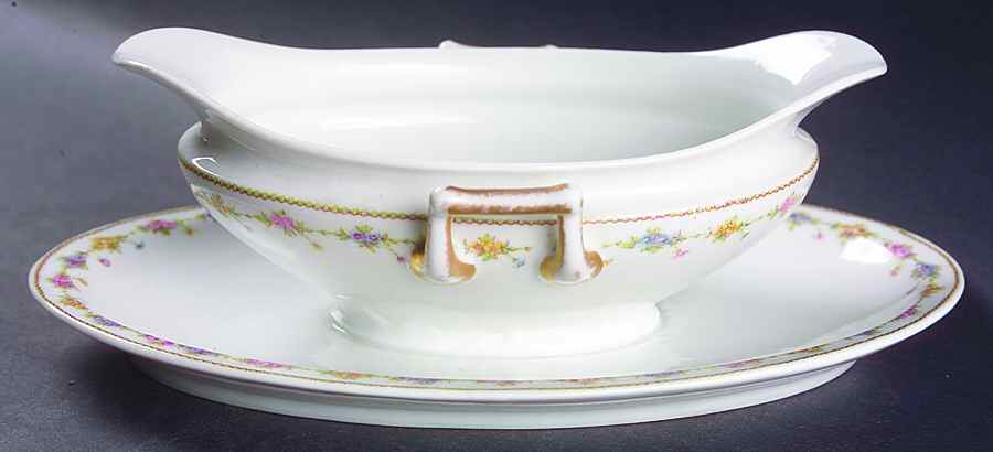 Louvre Gravy Boat with Attached Underplate by Haviland-1
