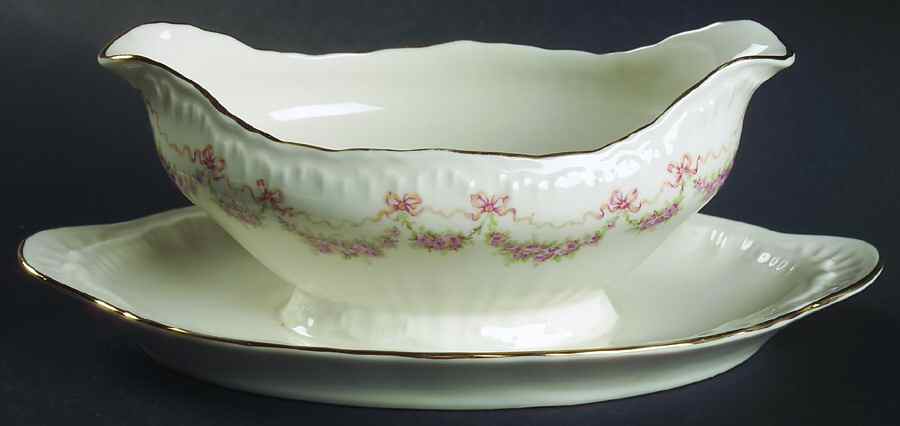Louise Gravy Boat with Attached Underplate by Haviland-1
