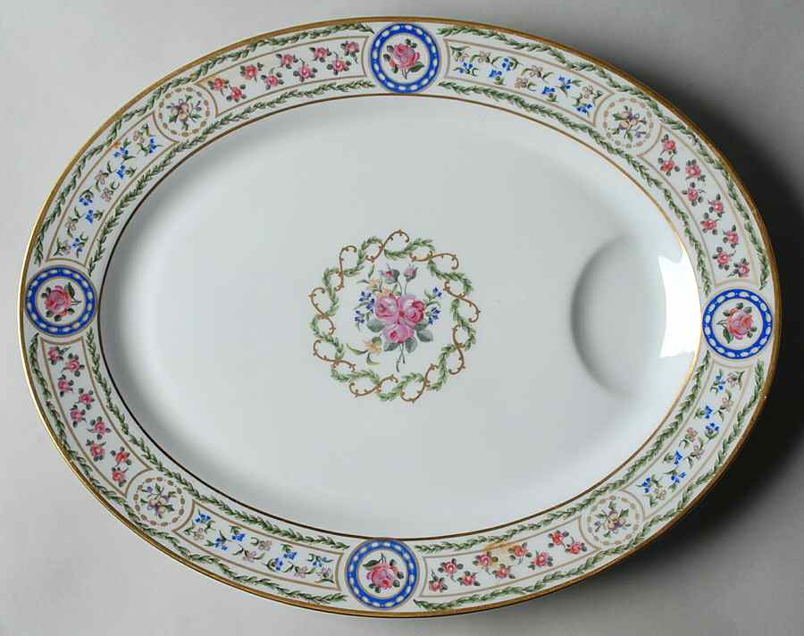 Louveciennes 15" Oval Serving Platter with Well by Haviland-1