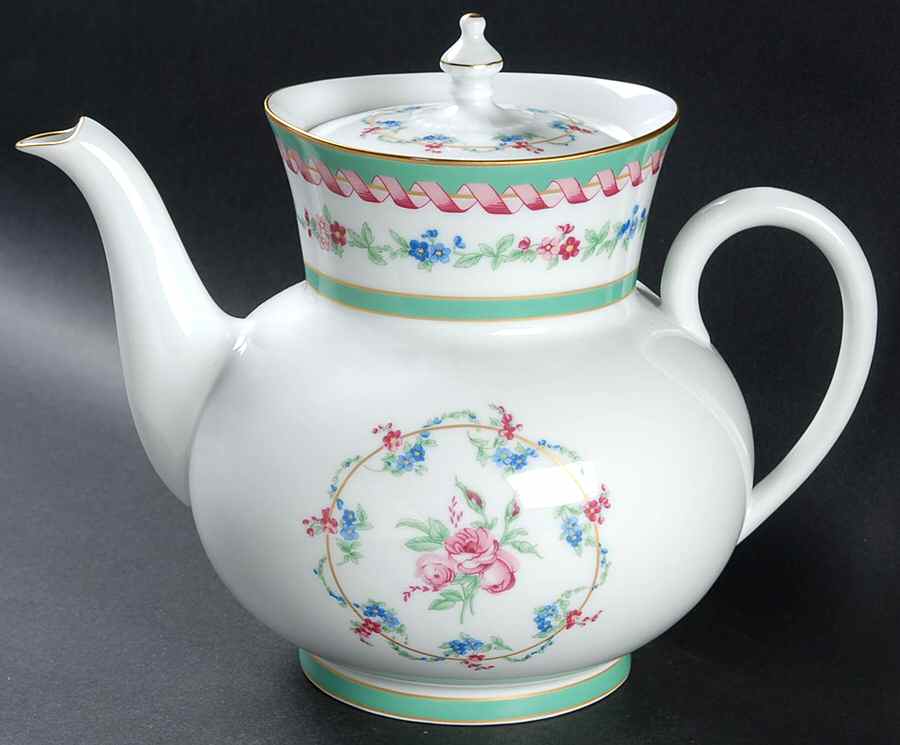 Marie Antoinette Teapot & Lid by Haviland-1